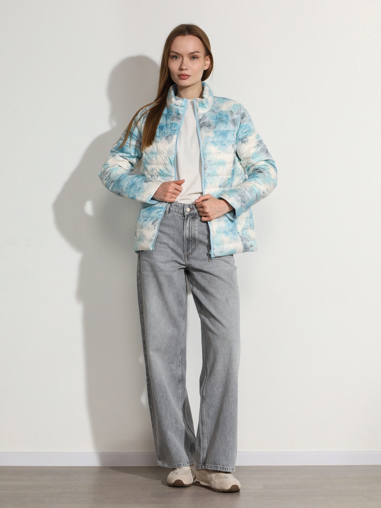 Куртка двухсторонняя голубого цвета с цветочным принтом